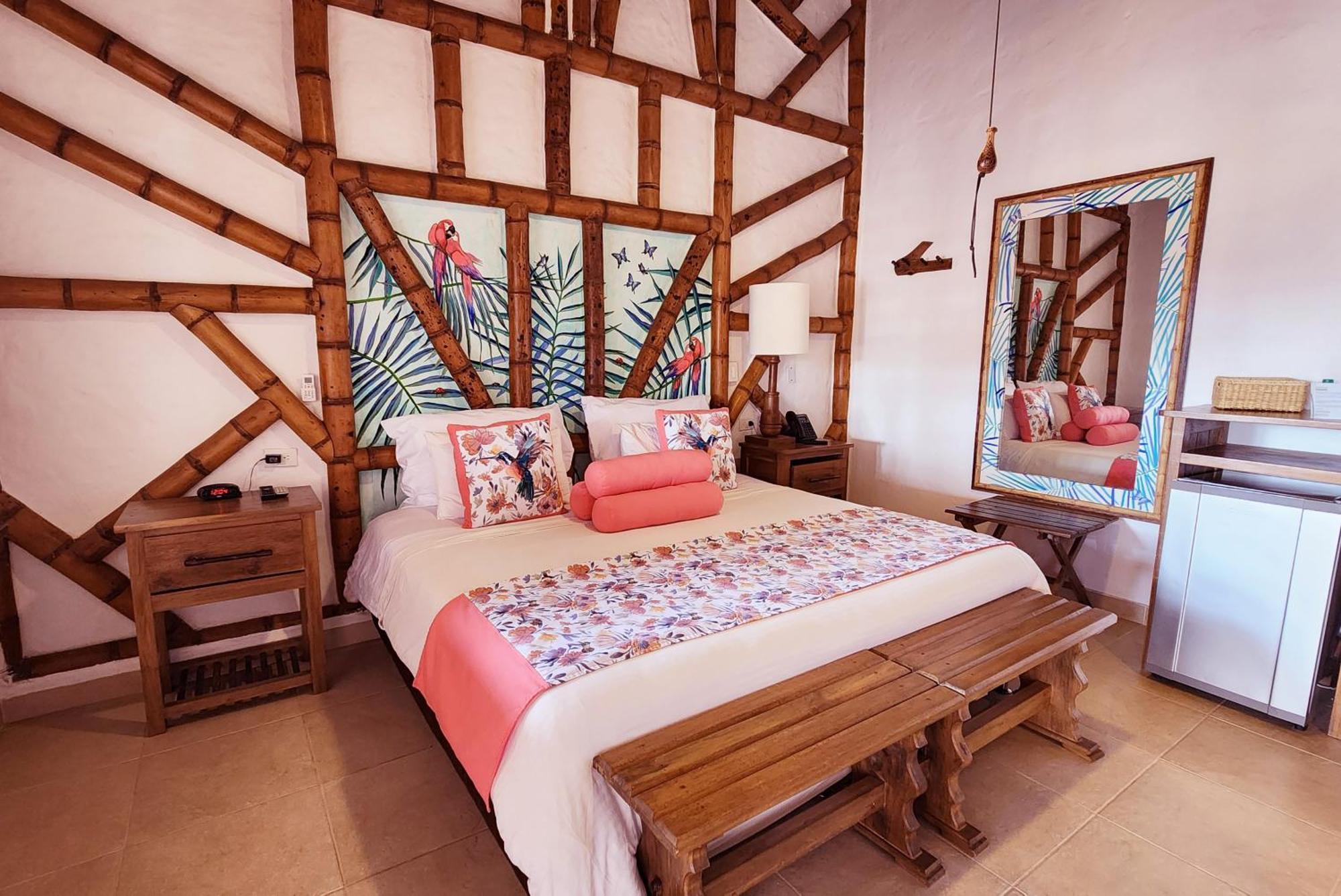 Hotel Casa San Carlos Lodge Pereira Exterior photo